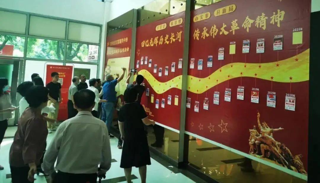 沉寂一年的肖战强势回归，去年的代言纷纷又找上门来，是否过于现实？